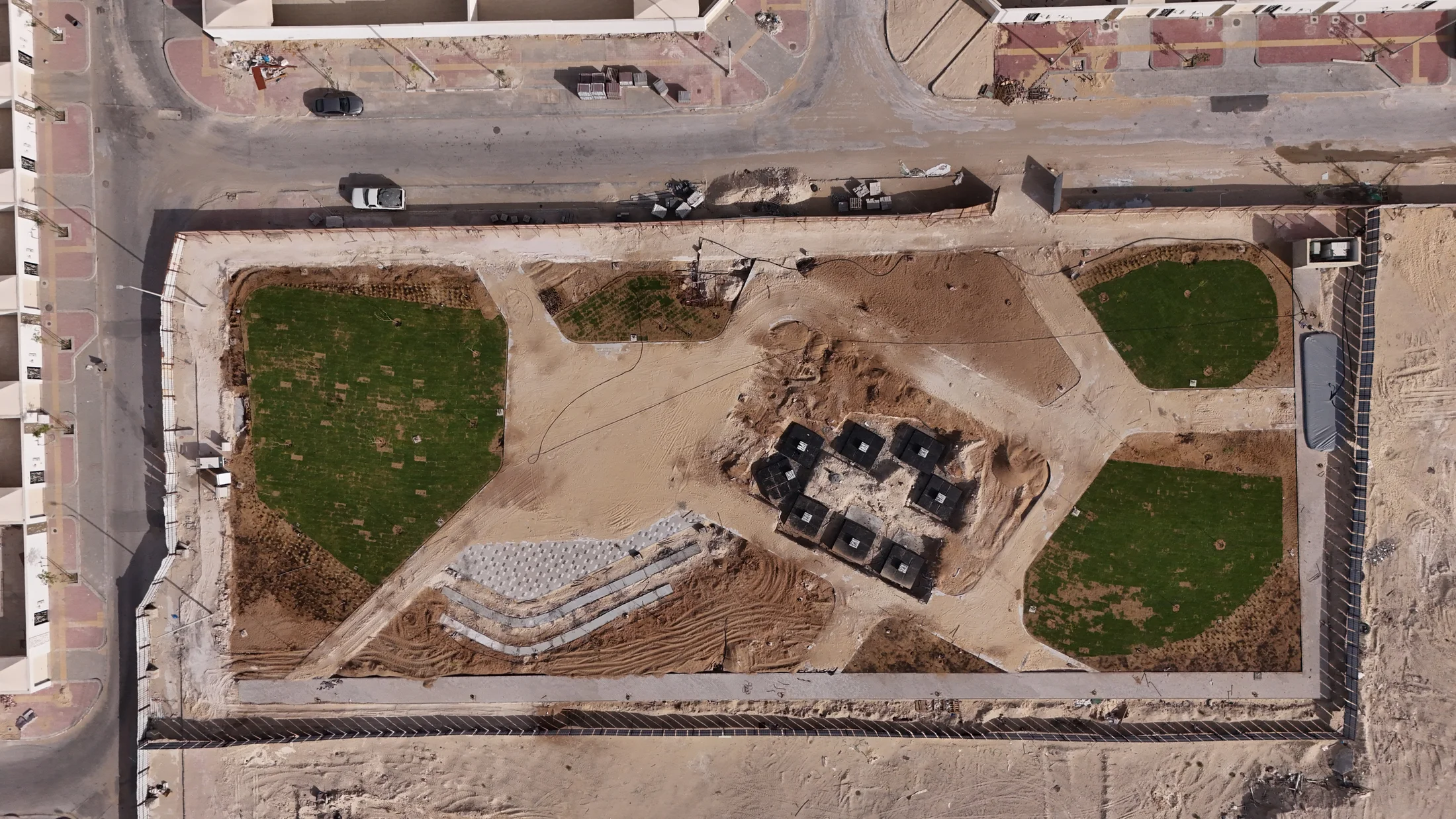 Field operations advancing the Dammam development