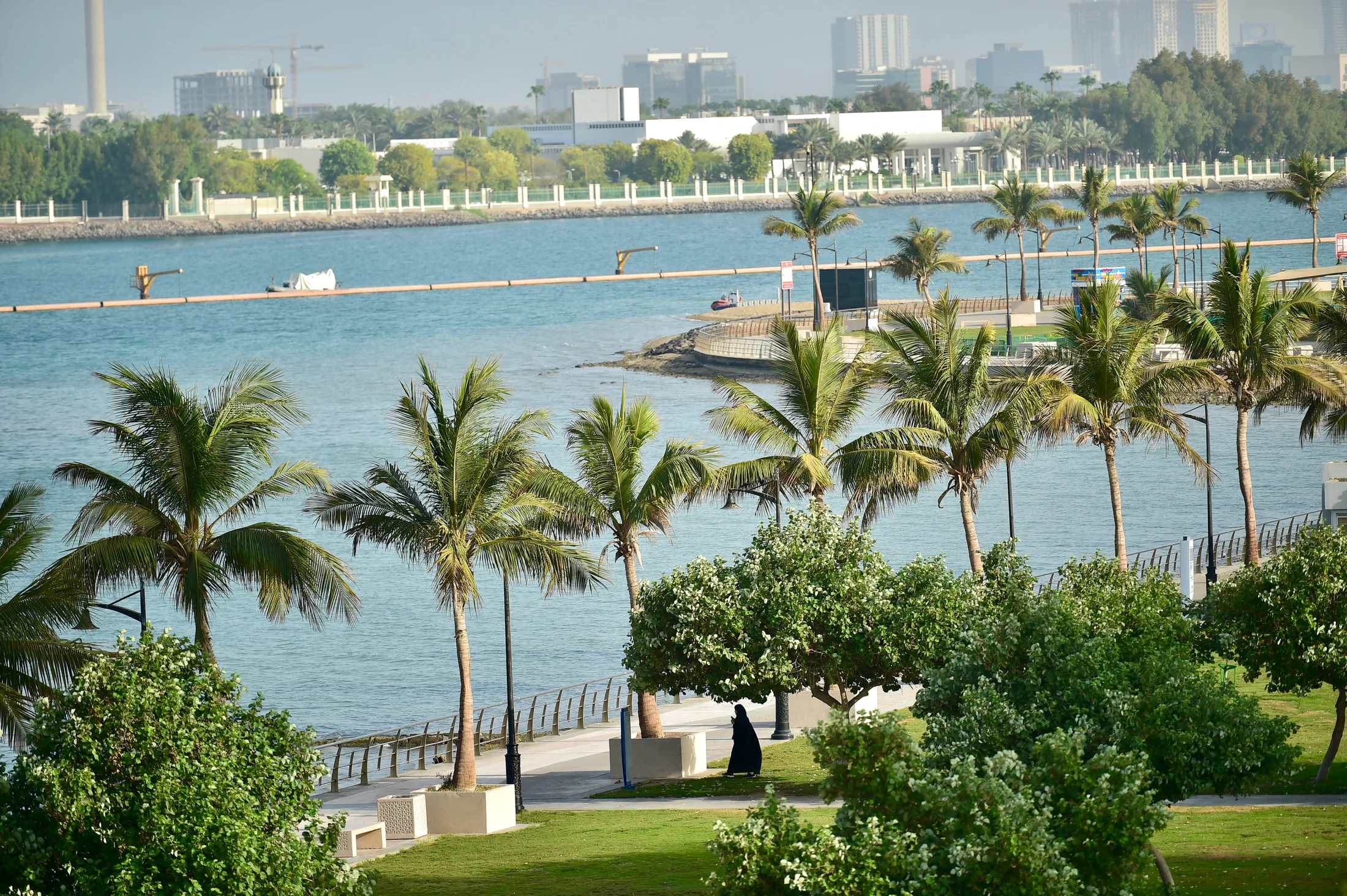 A renewed shoreline experience shaped for residents and visitors